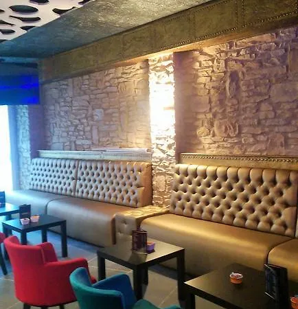 Hotel Tamara 3*