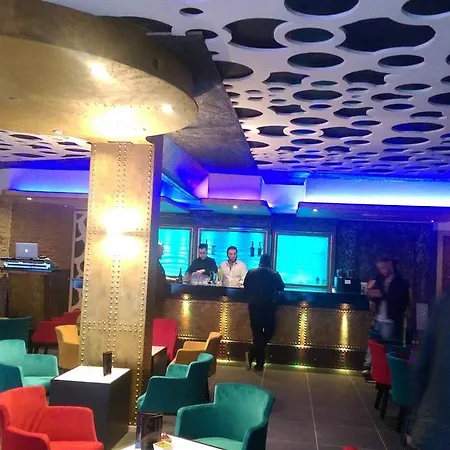 Tamara Hotel